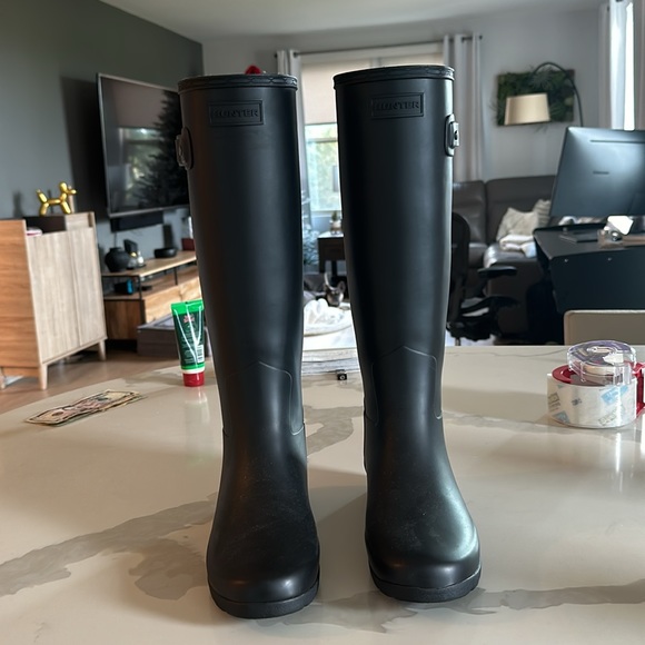 Hunter rain boots - Picture 1 of 7